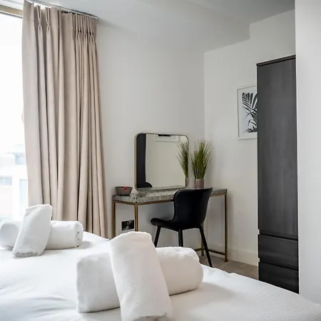 The Lux At Ryedale House Appartement *