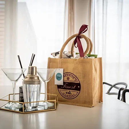 The Lux At Ryedale House Apartment York