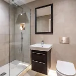 The Lux At Ryedale House דירה יורק